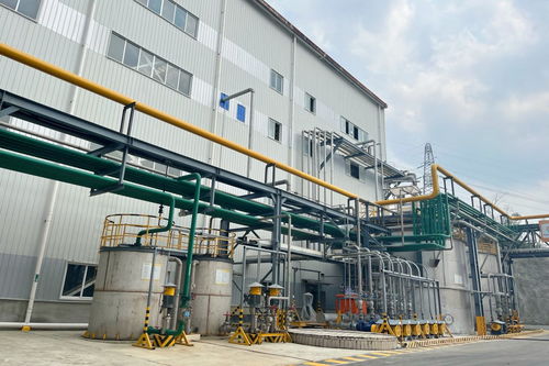 貴州新能源動(dòng)力電池與新材料技術(shù)研發(fā) 構(gòu)建千億級(jí)產(chǎn)業(yè)集群的新引擎